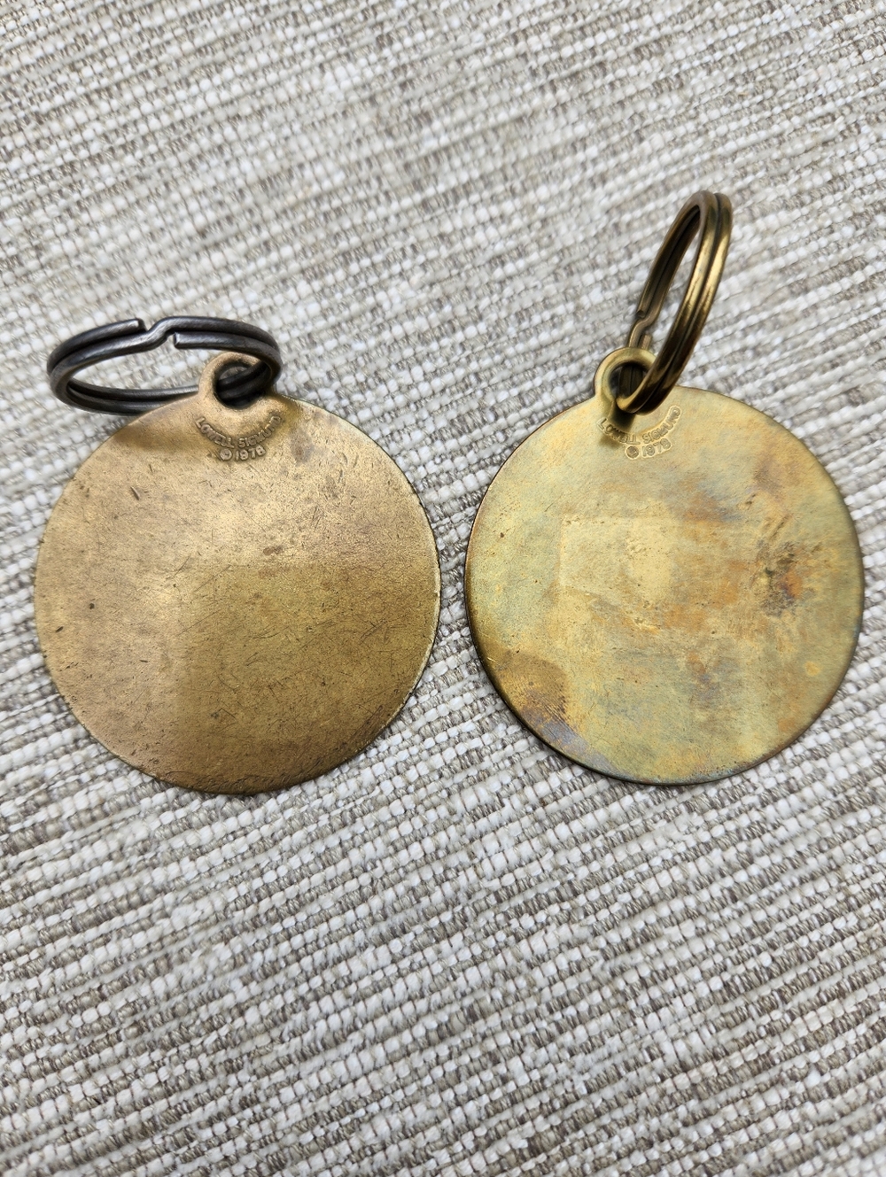 Lowell Sigmund Pair Of Brass Key Tags - Picture 4 of 9